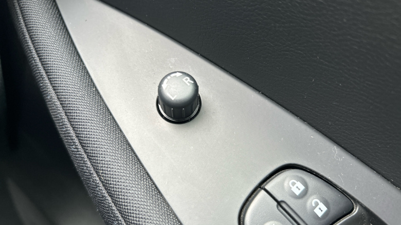 Nissan LEAF 110kW Acenta 40kWh 5dr Auto [6.6kw Charger] Electric Hatchback